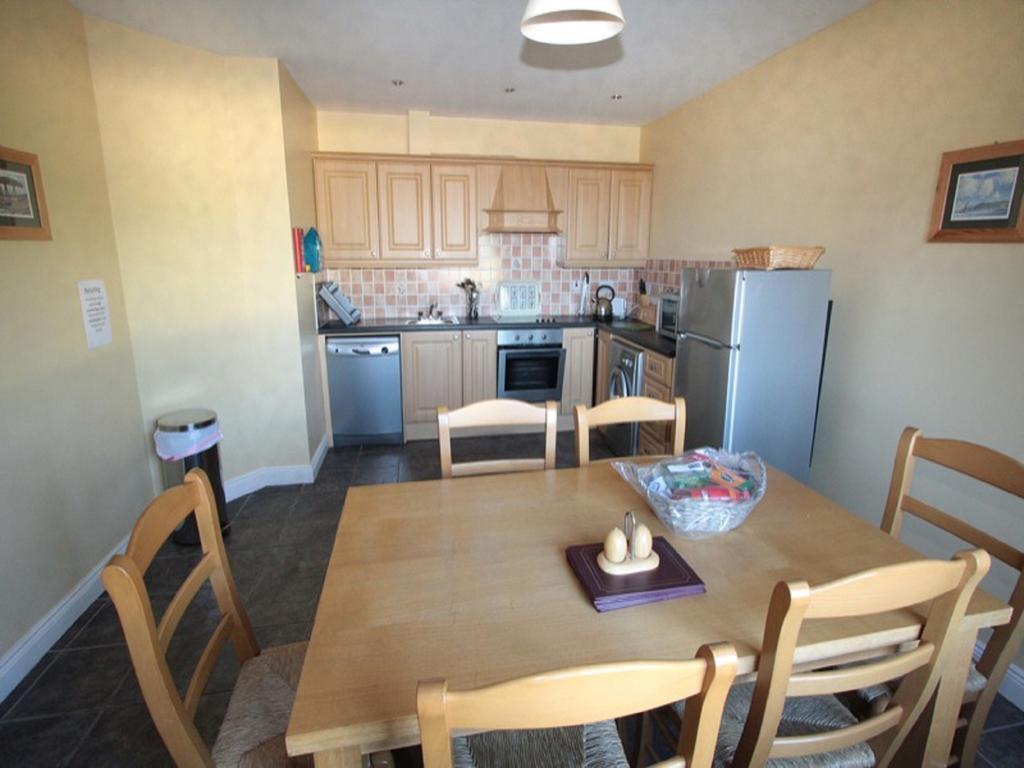 Tralee Bay Holiday Village Castlegregory Szoba fotó